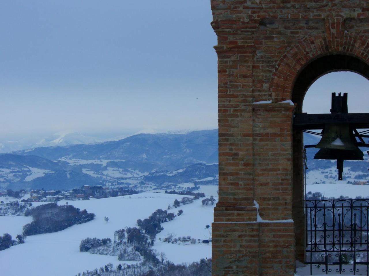 Agriturismo Pozzuolo Serrungarina Dış mekan fotoğraf