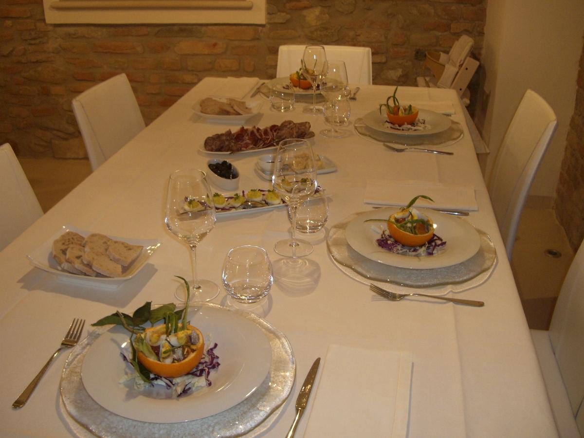 Agriturismo Pozzuolo Serrungarina Dış mekan fotoğraf