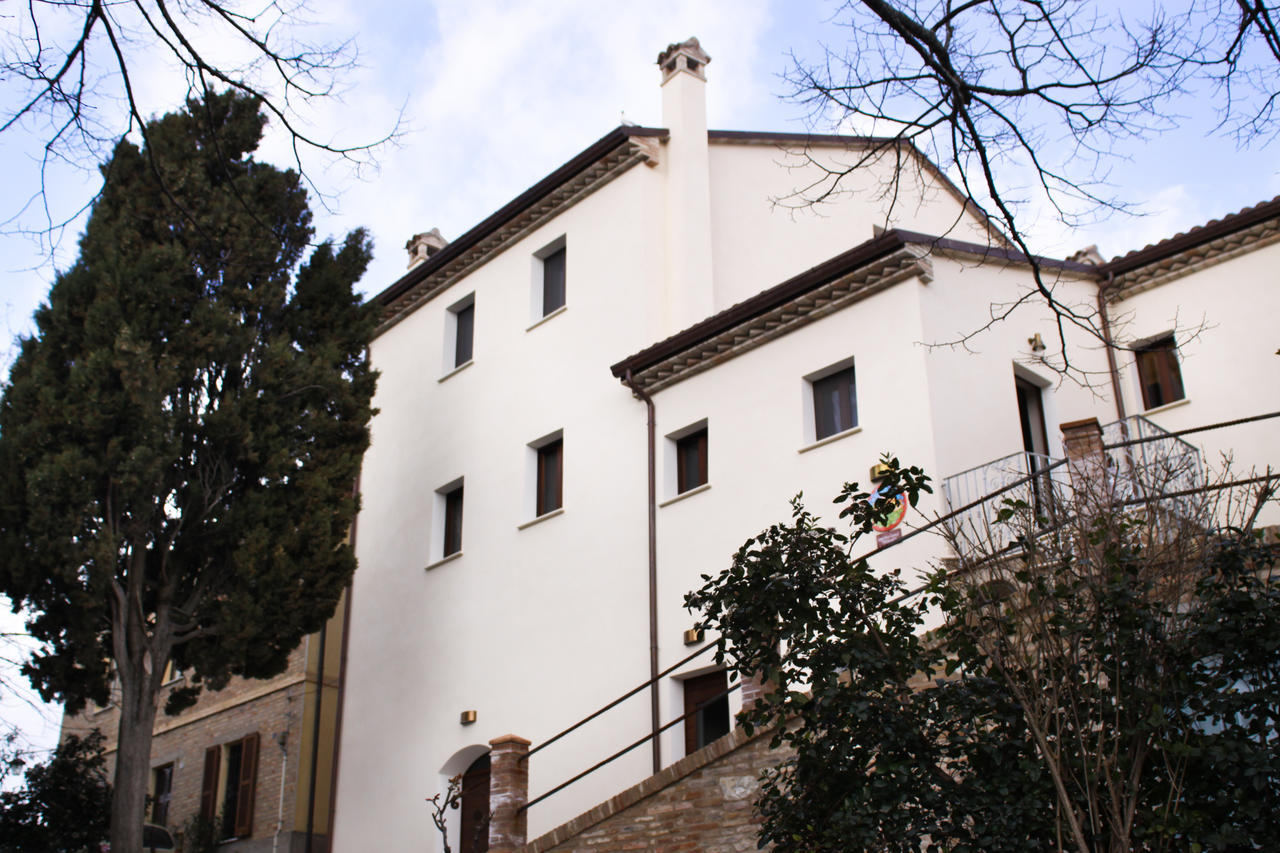 Agriturismo Pozzuolo Serrungarina Dış mekan fotoğraf